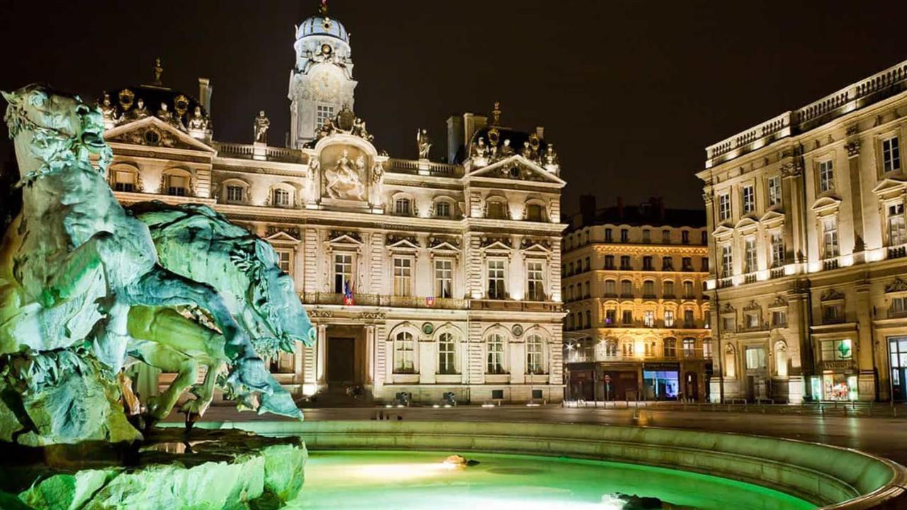 Appartement Haussmannien D'Artiste, Exception, Quai De Saone Balcon+Parking Lyon Exterior foto